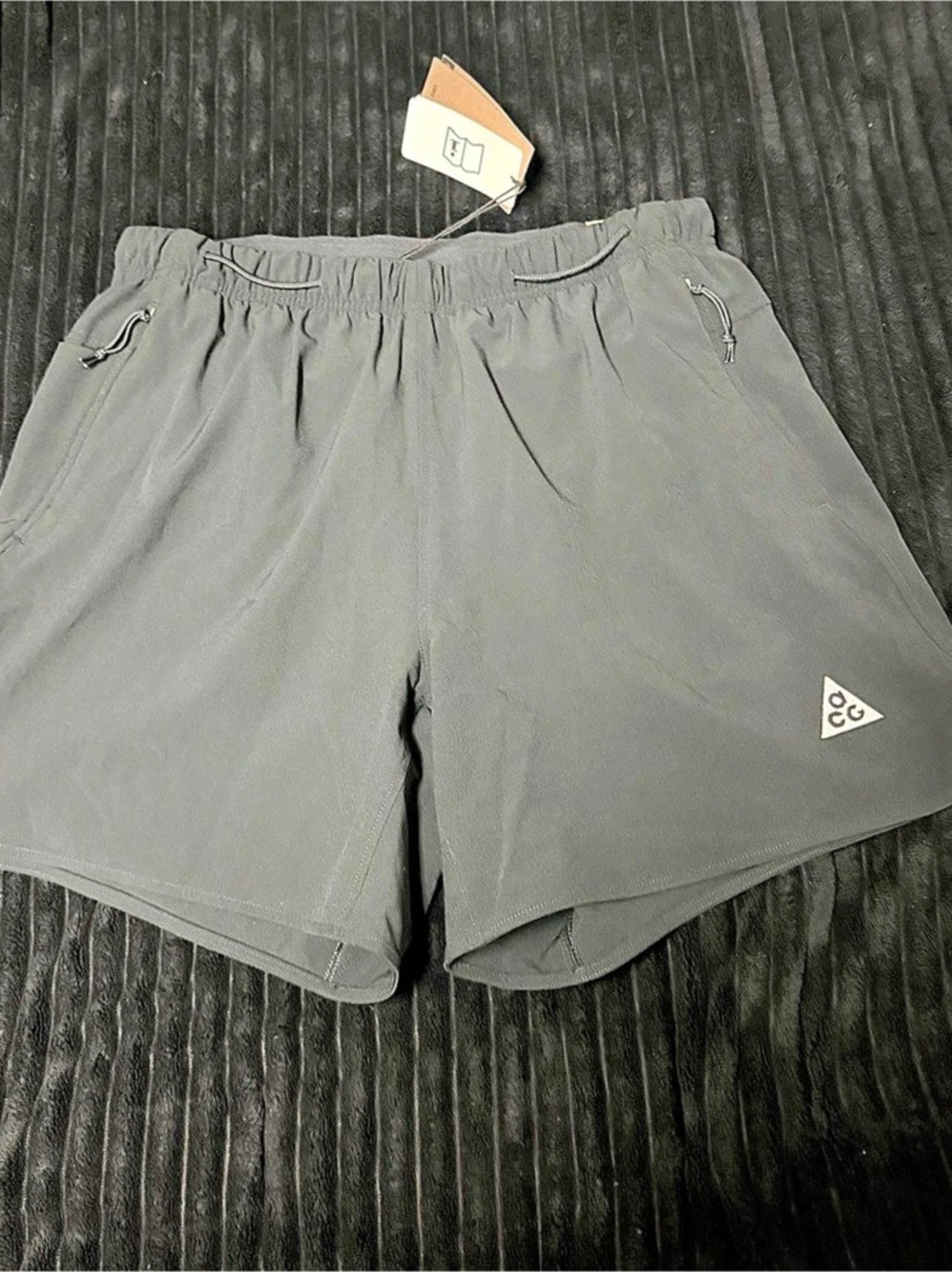 Nike ACG Dri-FIT Challenger Shorts Athletic Shorts in Black Size Medium NWT
